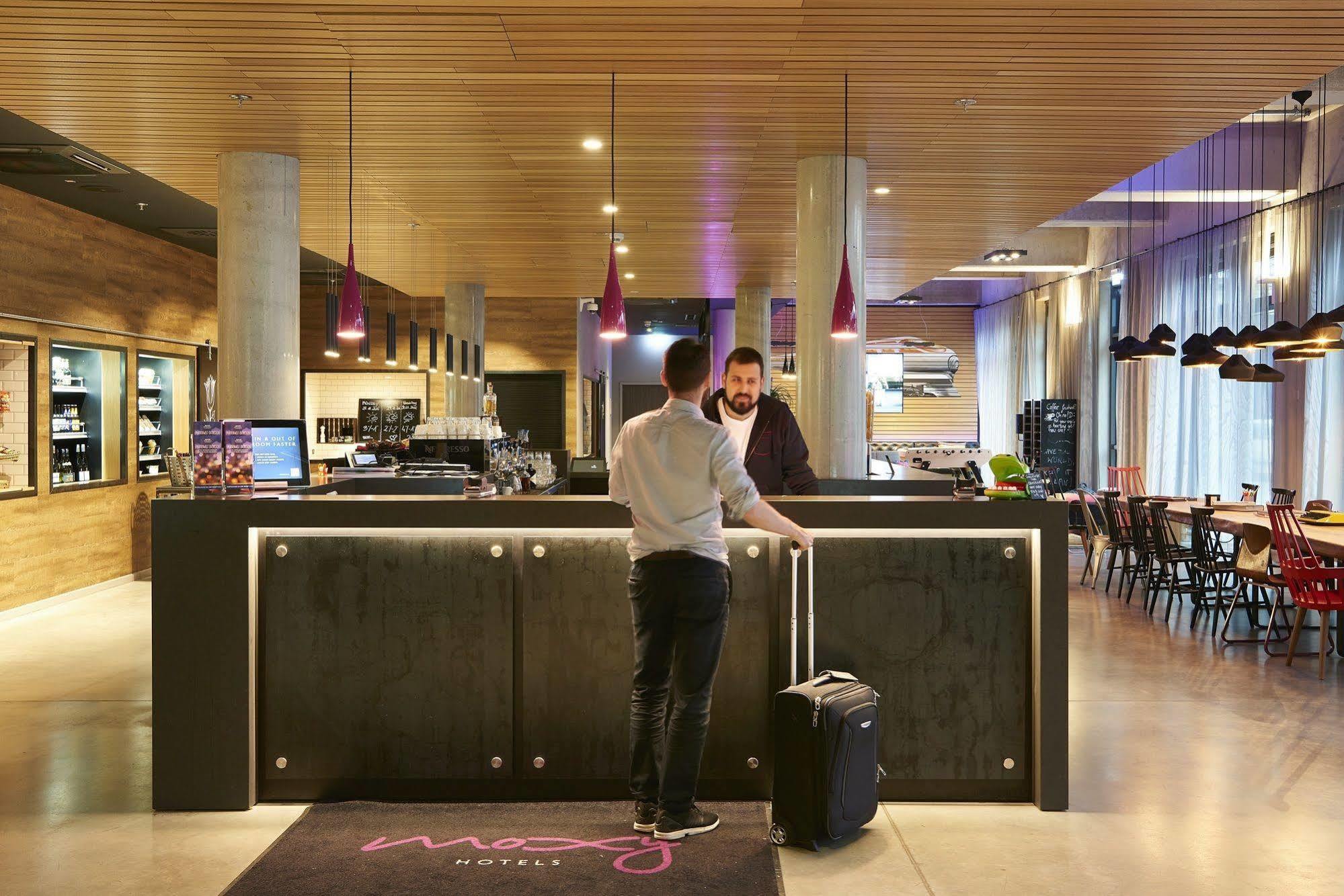 Hotel Moxy Ostbahnhof Berlín